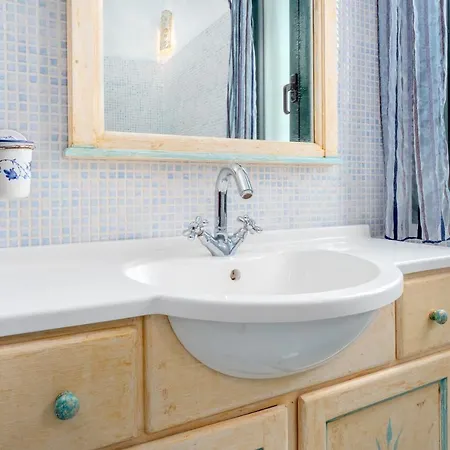 Cozy House In Cannigione Casa vacanze Arzachena